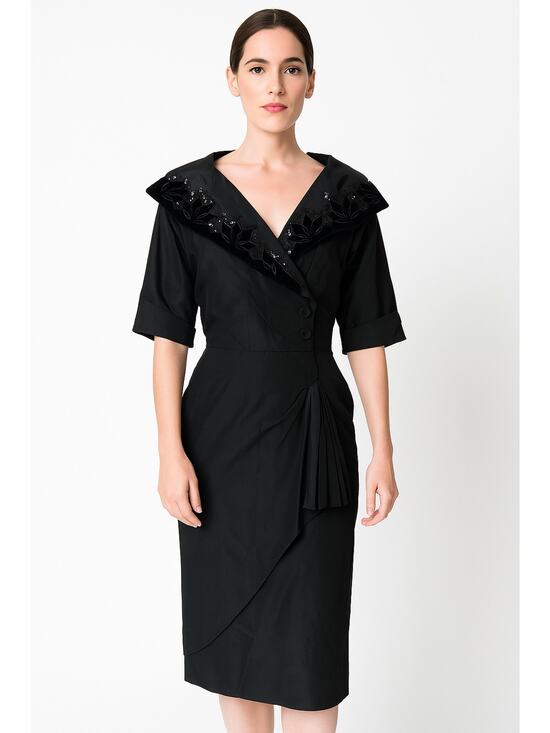 American Vintage Dresses & Skirts - Vintage 1950s Black Cocktail belted Dress w/ Velvet Sequin Collar medium